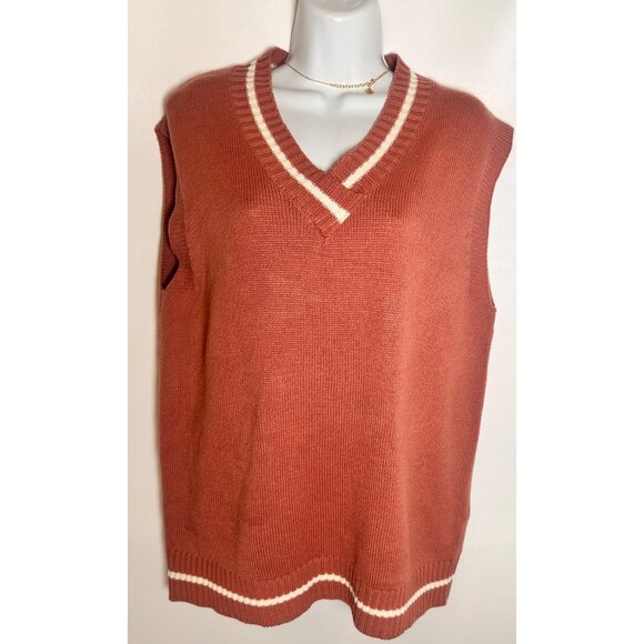 R Studio Rust Sleeveless V-Neck Sweater Vest Size L/XL - Picture 1 of 5